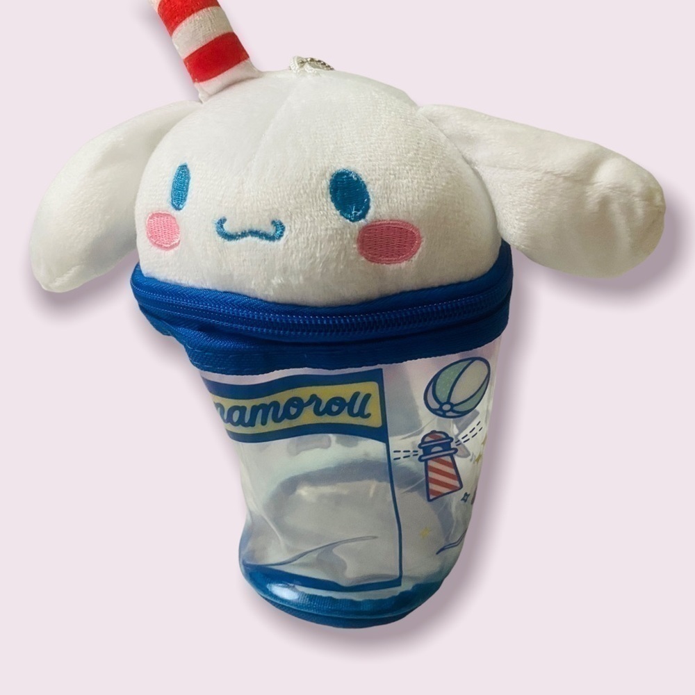 𝅺bnwt Sanrio Cinnamoroll Clear Pouch Plush